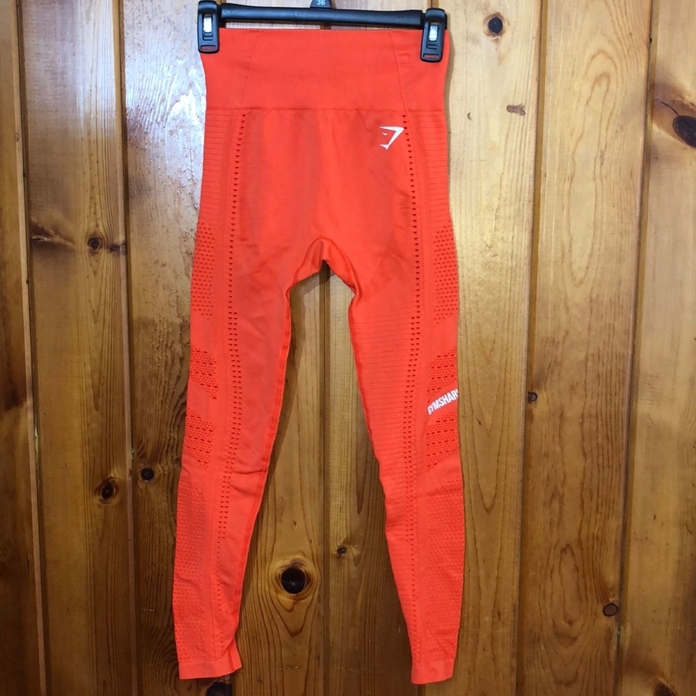Gymshark Womens Flawless knit Leggings Oranhe Size small orange workout leggings